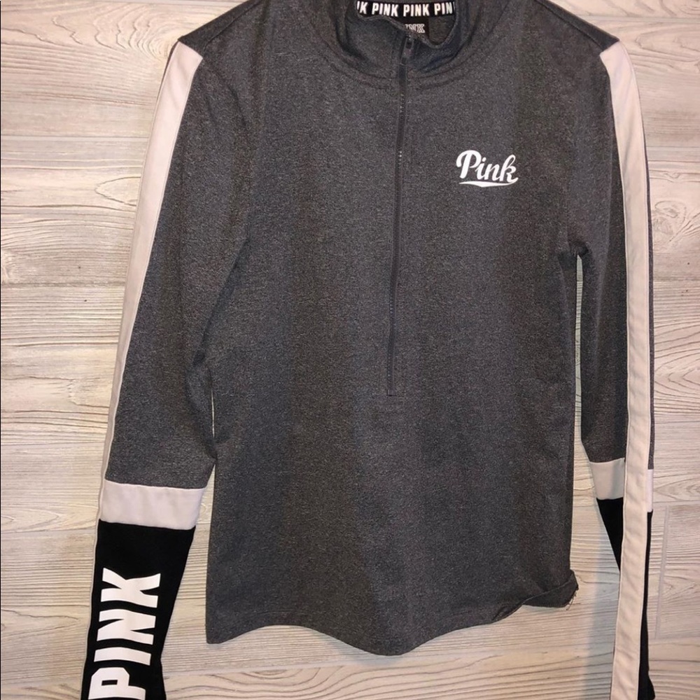 vs PINK half zip up